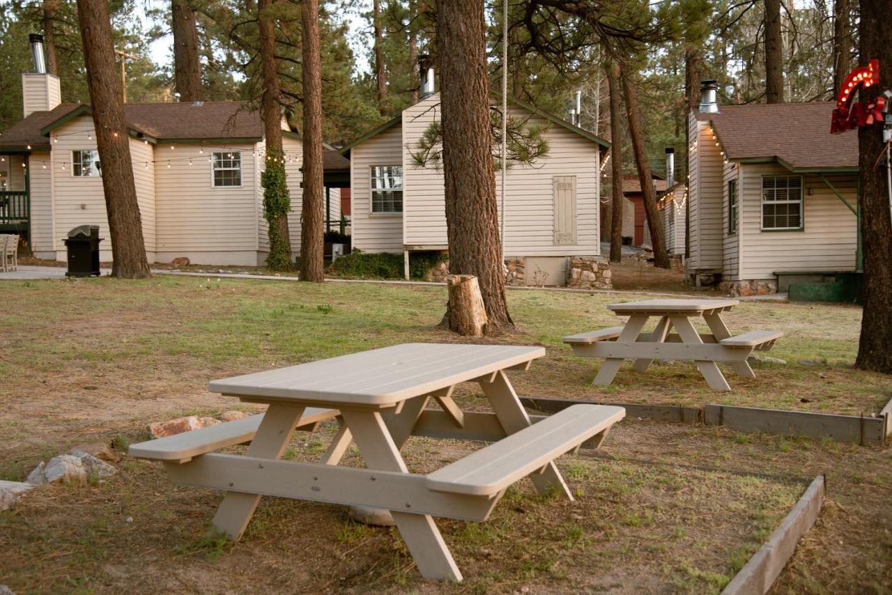 Lakewood Cabins Биг Бэар Лейк Экстерьер фото