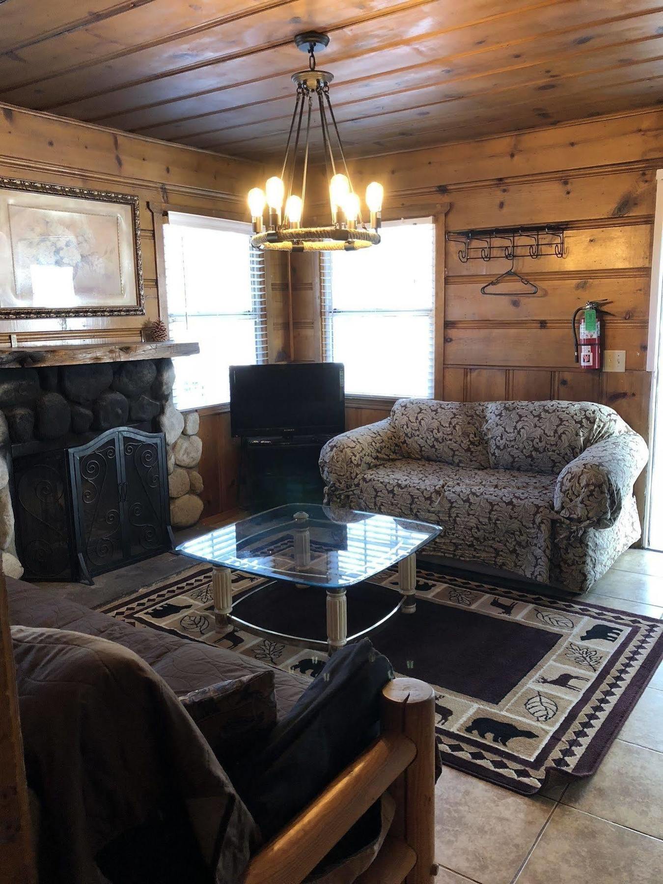 Lakewood Cabins Биг Бэар Лейк Экстерьер фото