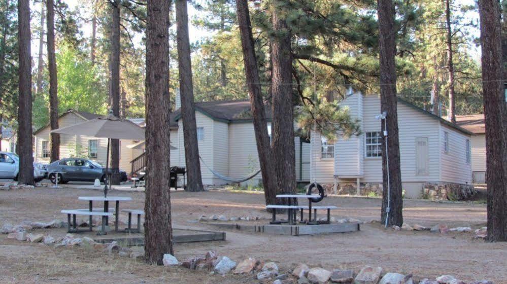 Lakewood Cabins Биг Бэар Лейк Экстерьер фото